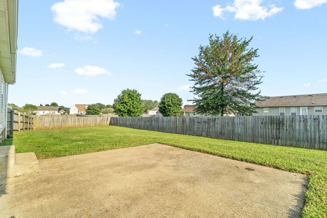 Building Photo - Updated Three Bedroom Ranch!