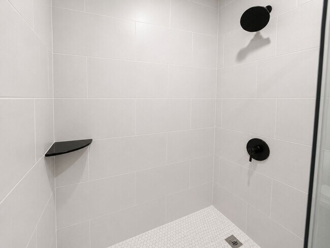 Building Photo - 129 S 51st St