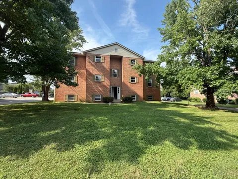 Building Photo - 620 Brill Dr