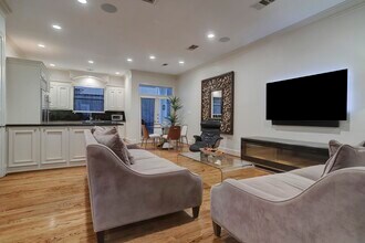 Building Photo - 5313 Fayette St