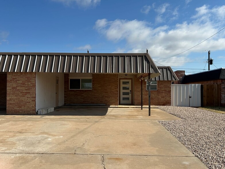 Building Photo - 1316 Tanglewood Ln