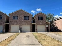 Building Photo - 4027 Preferred Pl