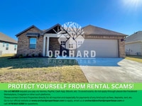 Building Photo - Single-Family Home- Desirable Huntley Plan