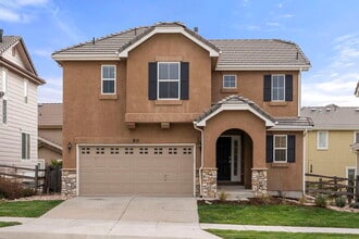 Building Photo - 815 Fire Rock Pl