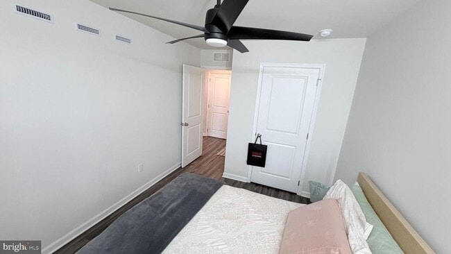 Building Photo - 20 Nelsons Wy