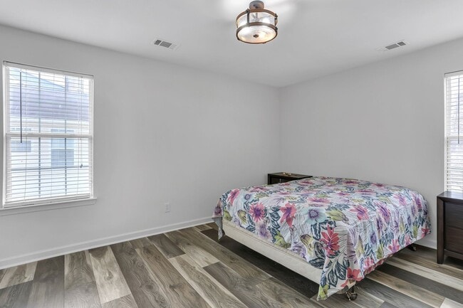 Building Photo - Brookhaven’s Most Desirable Neighborhood