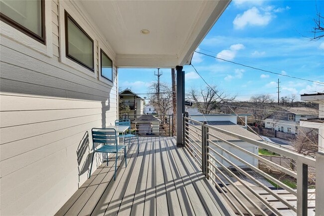 Building Photo - 2105 Pennsylvania Ave