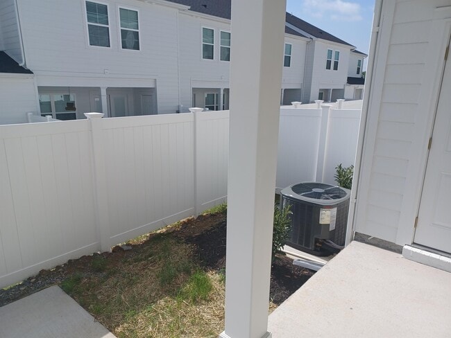 Building Photo - 4339 Spyglass Dr