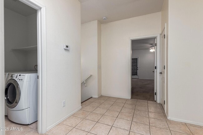 Building Photo - 6710 E University Dr