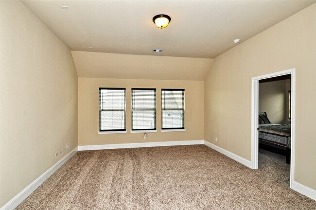 Building Photo - 17519 Murrayfield Ct