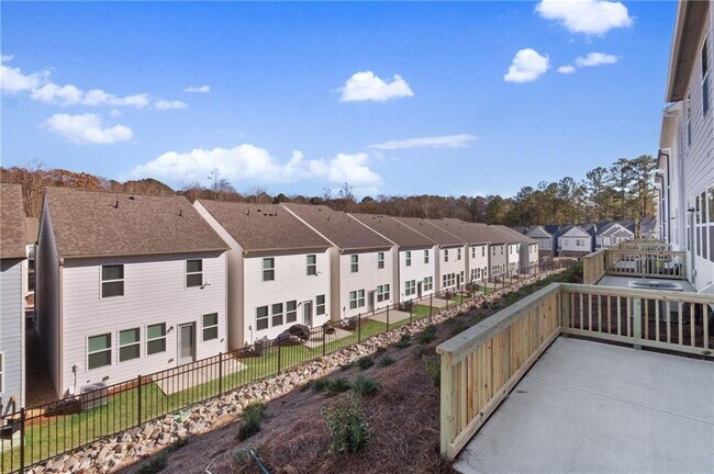 Building Photo - 392 Whitetail Cir