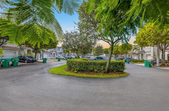Building Photo - 5625 NW 112th Path