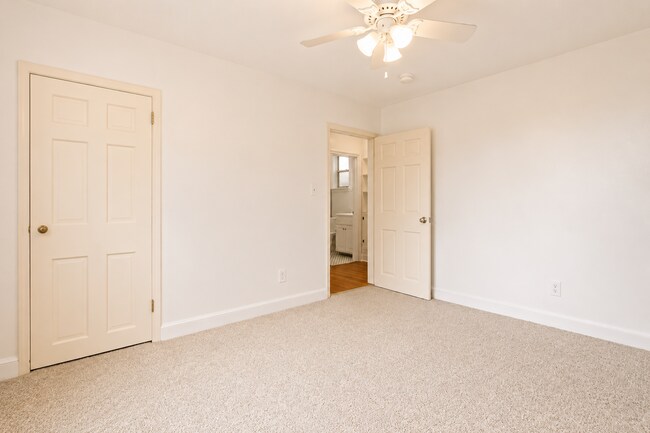 Building Photo - 3937 S St. SE, Unit 108