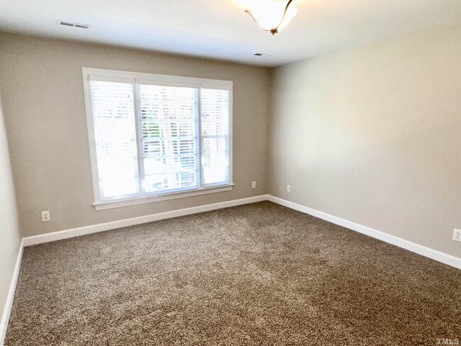 Building Photo - 305 Cary Pines Dr