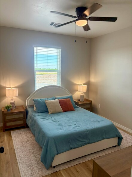Building Photo - 11075 Tierra Santa Dr