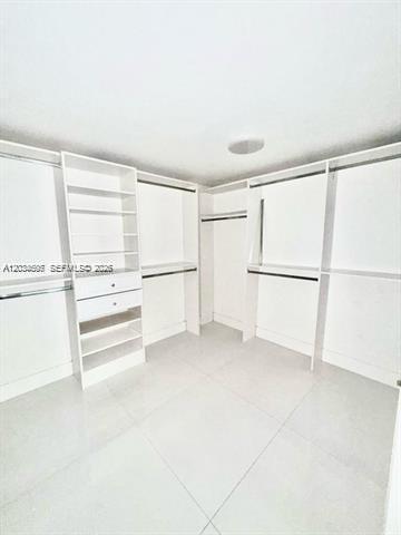 Building Photo - 400 Sunny Isles Blvd