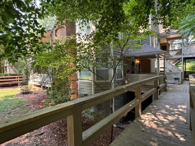 Building Photo - 6523 Clavell Ln