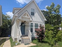 Building Photo - 702 Colfax St