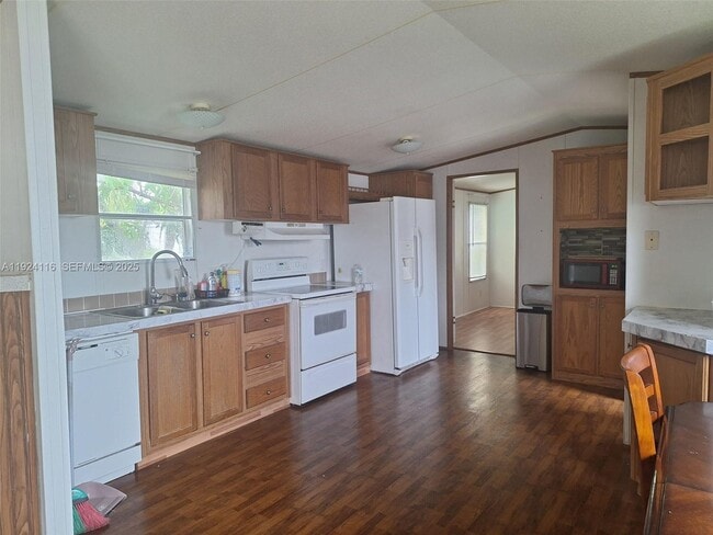 Building Photo - 35303 SW 180th Ave