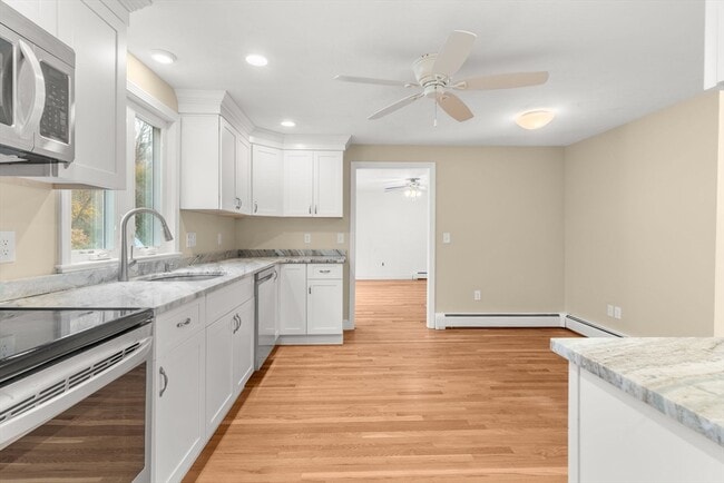 Building Photo - 45 Stanford Dr