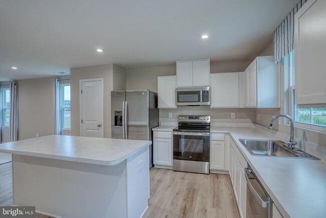 Building Photo - 99 Galena Rd