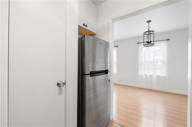 Building Photo - 757 Houston Mill Rd NE