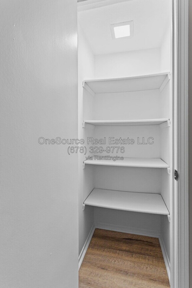 Building Photo - 606 Augusta Dr