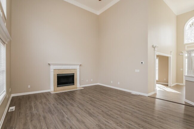 Building Photo - 2609 Democracy Dr