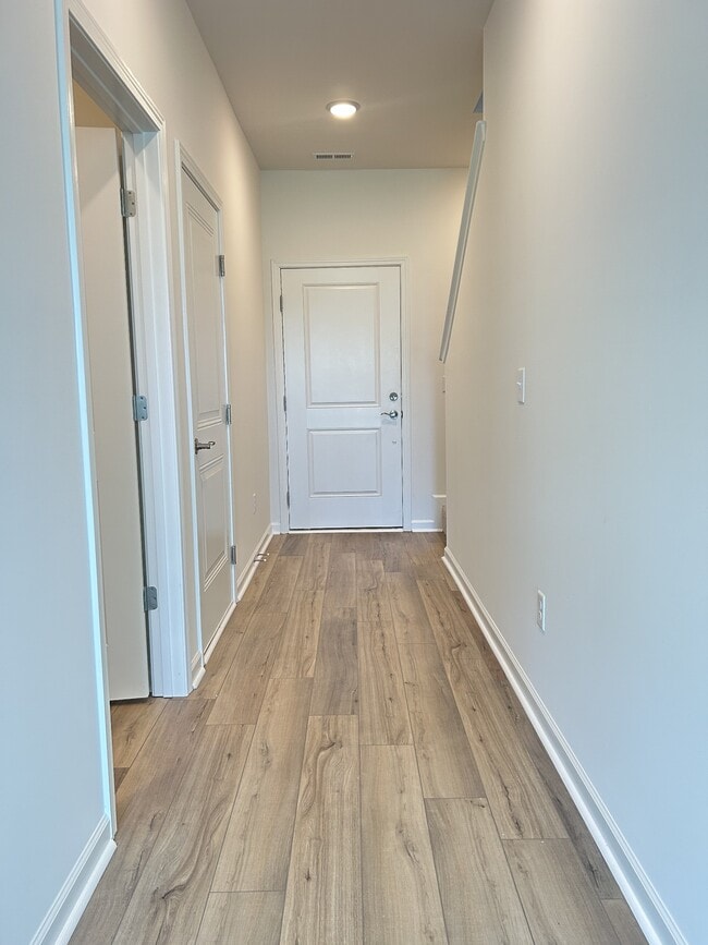 Building Photo - 3854 Cobbler Ct