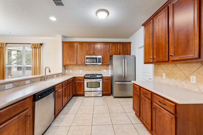 Building Photo - 12418 Cascade Hills