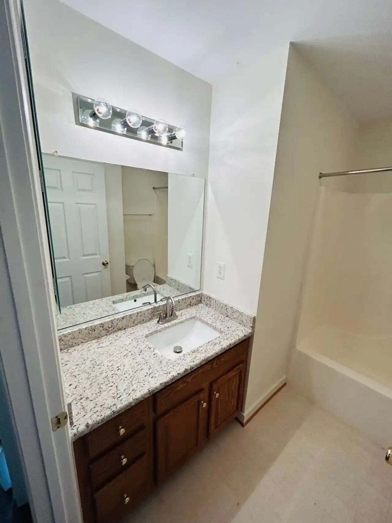 Building Photo - 3209 Friars Walk Ln