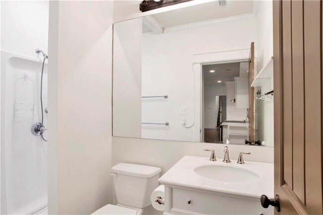 Building Photo - 7256 Atlanta Cir