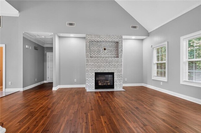 Building Photo - 5428 Spelman Dr