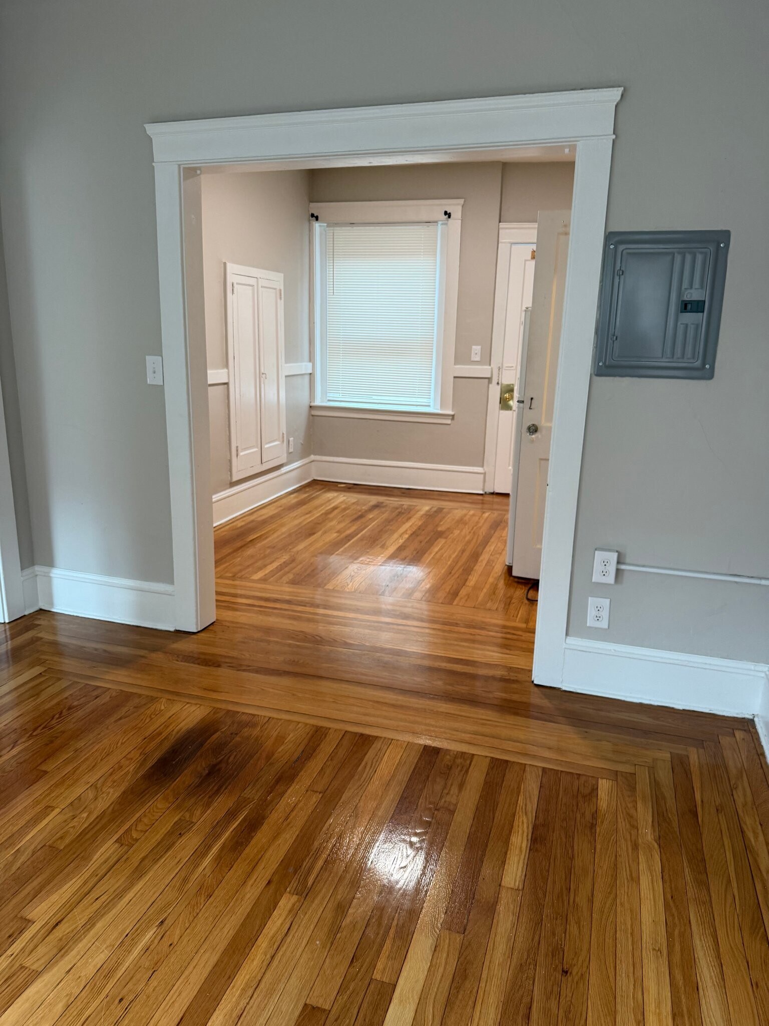 Building Photo - 110 High St