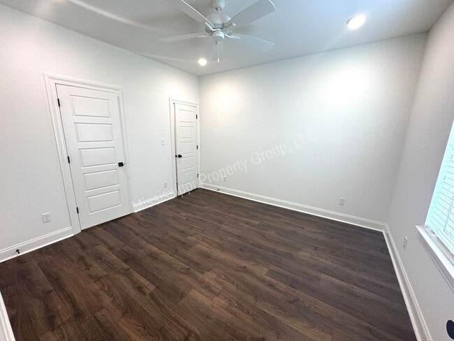 Building Photo - 3BR/3.5BA For Rent