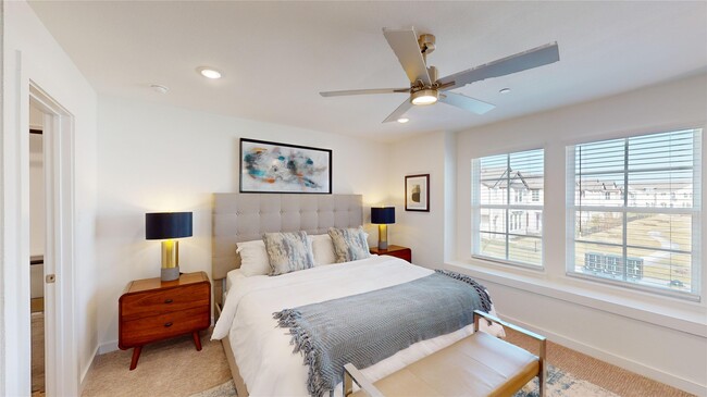 Building Photo - 2942 ELLE DR