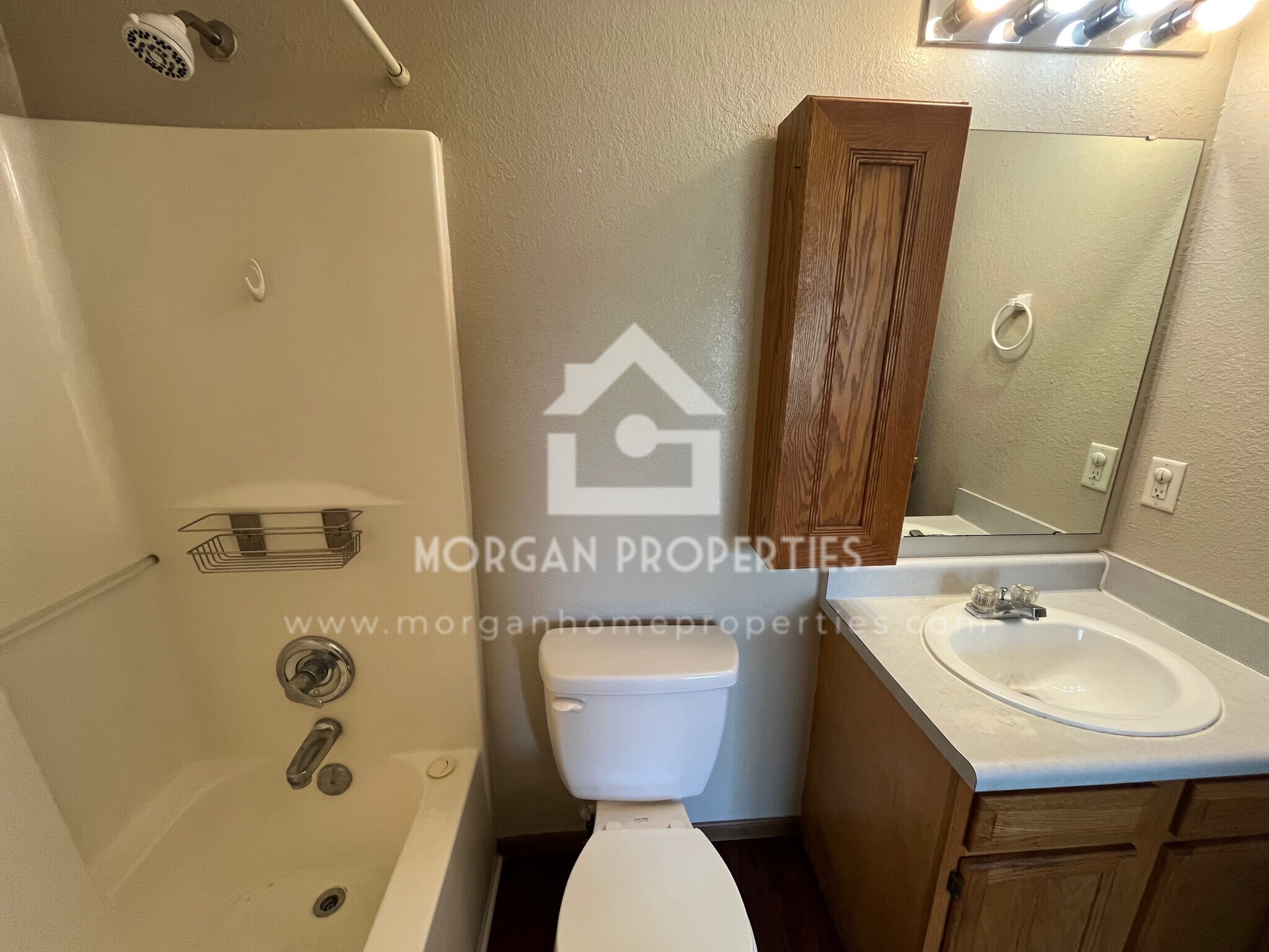 Building Photo - 1216 Wolf Run Ct