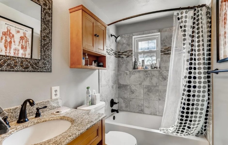 Building Photo - 1233 N Ogden St