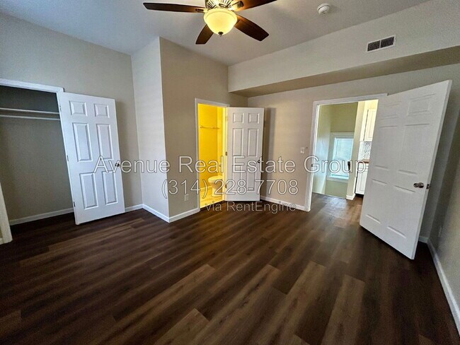 Building Photo - 4439 Virginia Ave
