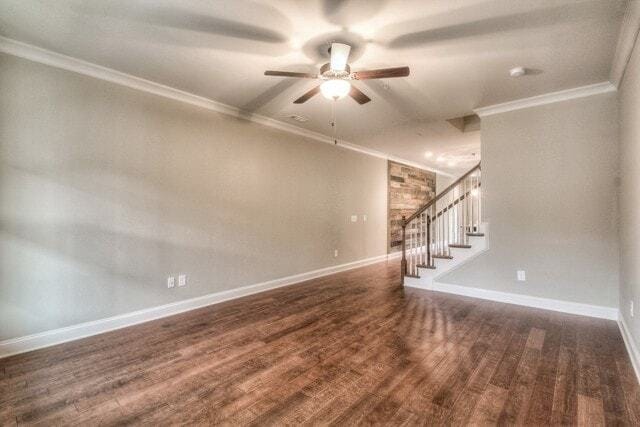 Building Photo - 1457 Channing Dr