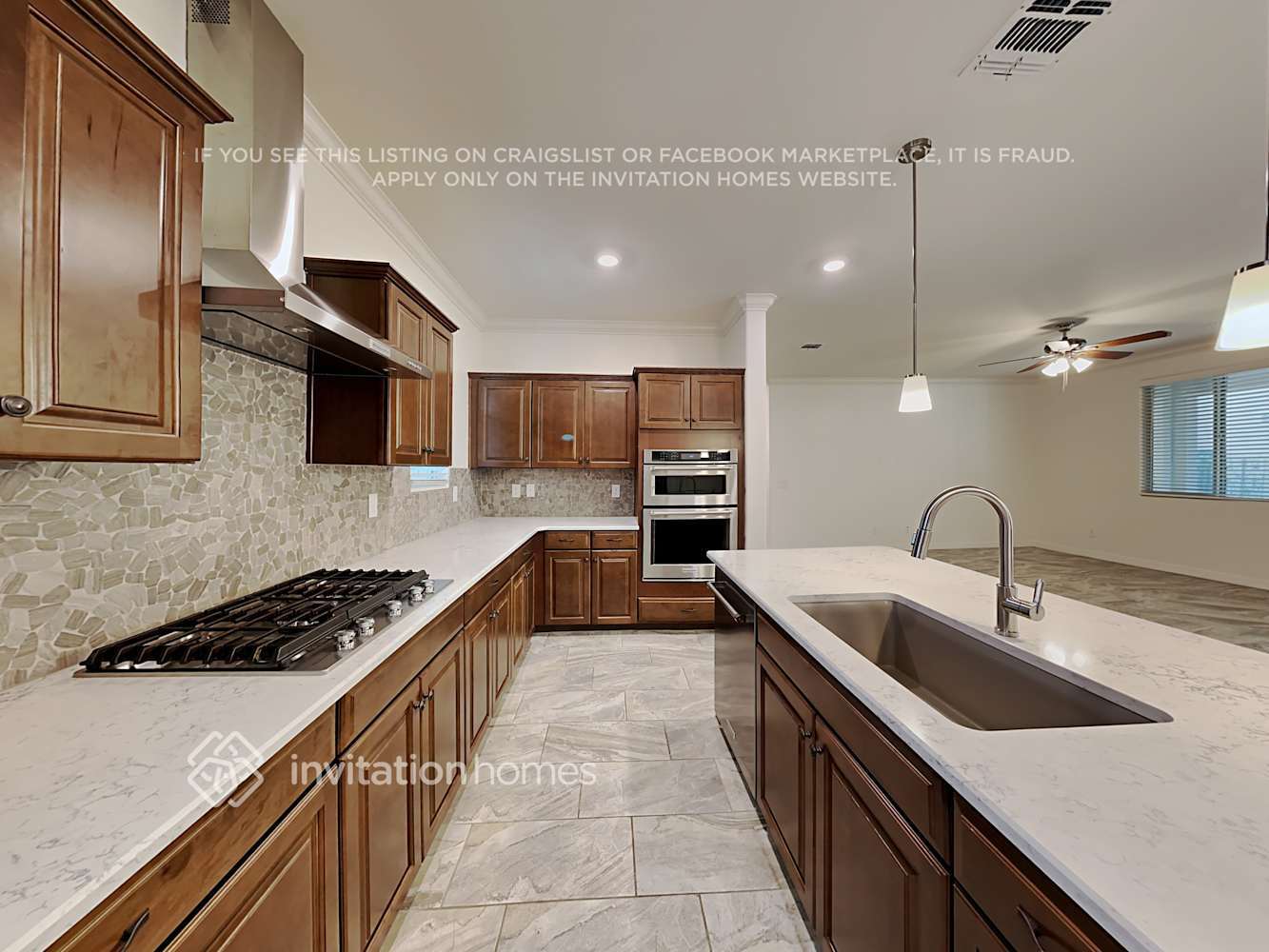 Building Photo - 16234 W La Ventilla Way