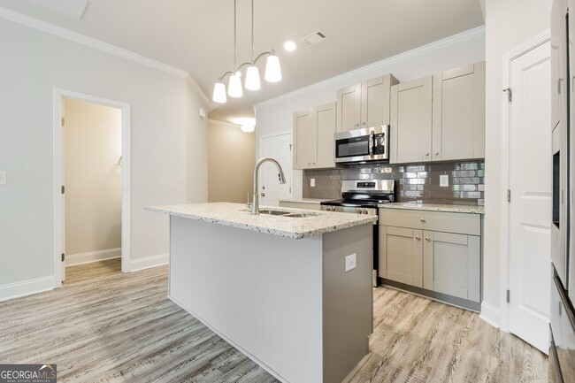 Building Photo - 4131 Fulson Dr