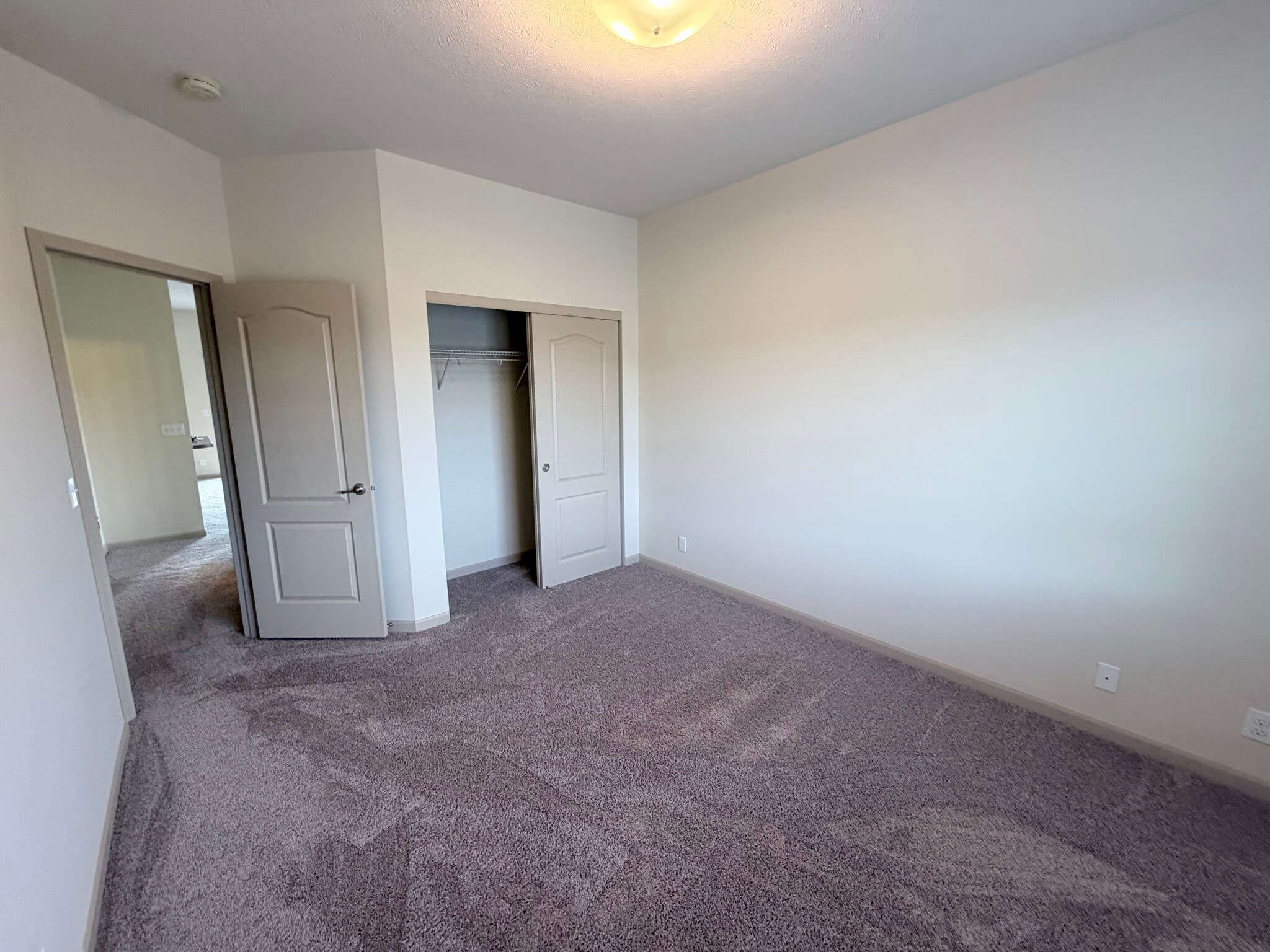 Building Photo - 5135 S 195th Cir