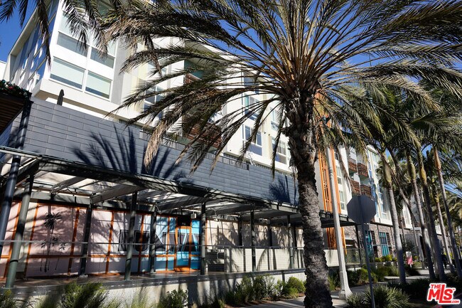 Building Photo - 12760 Millennium Dr