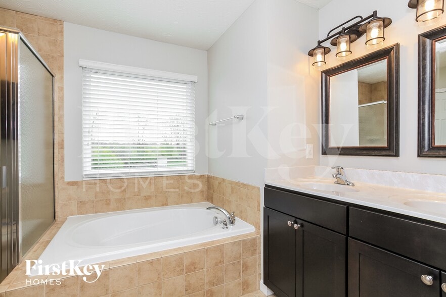 Building Photo - 1989 Michelle Ln