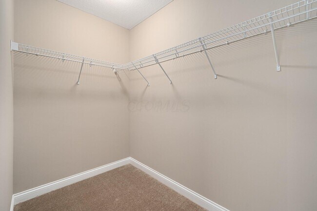 Building Photo - 6188 Brassie Ave