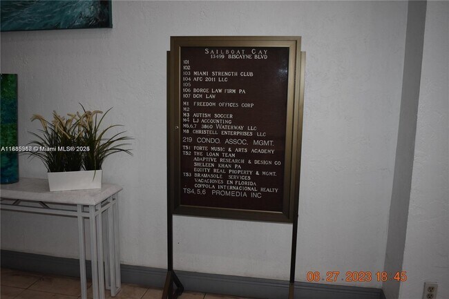 Building Photo - 13499 Biscayne Blvd