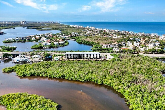 Building Photo - 5220 Bonita Beach Rd SW