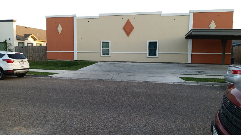 Building Photo - 2710 Larkspur Ave