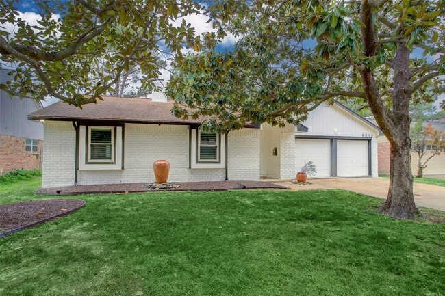 Primary Photo - 6310 Autumn Arbor Dr